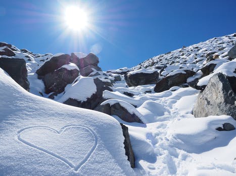 Snowy Hearts